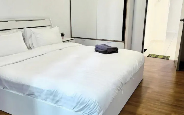 Summer suites klcc By Regal Homes