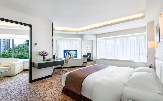 Regal Riverside Hotel