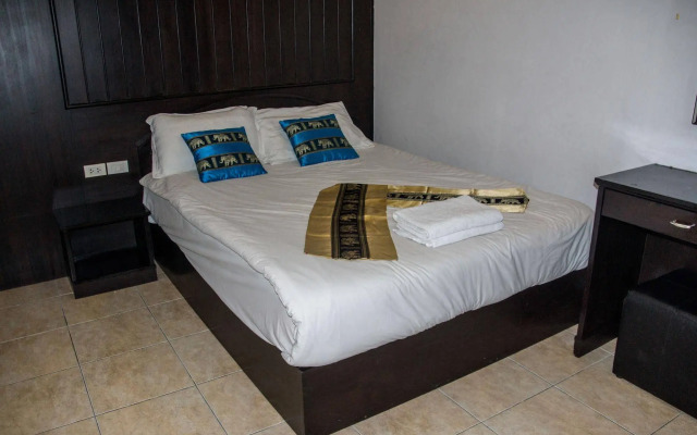 Patong Bay Guesthouse