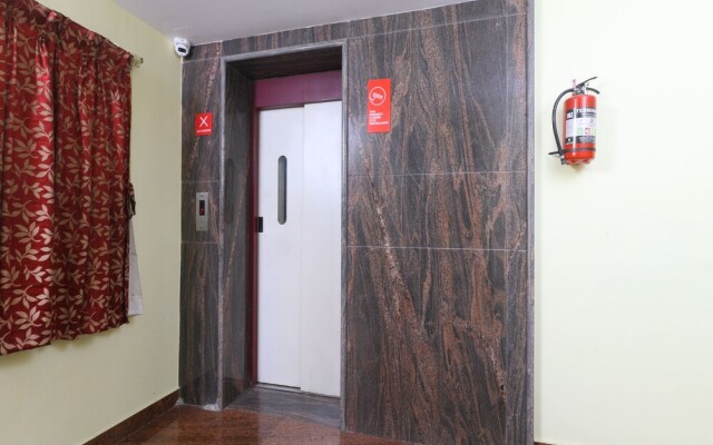 OYO 15558 Sri Sai Nivas Inn
