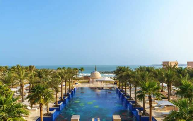 Rixos Marina Abu Dhabi