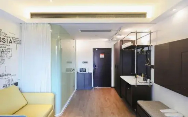 CJIA Apartment (Shanghai Xuhui Damuqiao Subway Station)