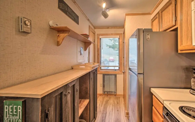 Slopeside Snowshoe Condo - Walk to Ski Lifts!