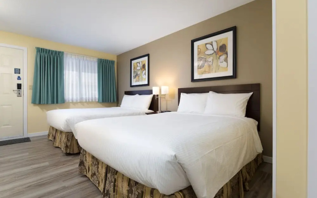 Siesta Suites