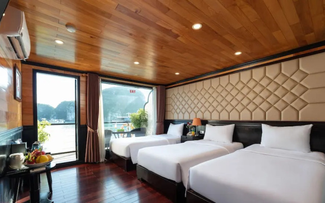 La Casta Cruise