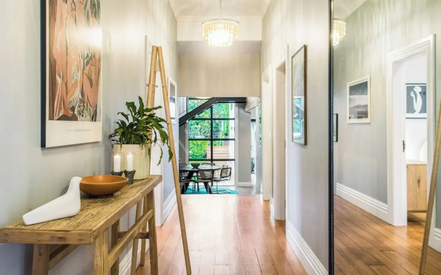 Timeless Executive Family Home - Spa