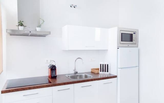 Apartmento 2º Izq. · Hispalis Casa Palacio Apartments