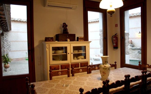 House with 5 Bedrooms in Almagro, with Shared Pool, Balcony And Wifi