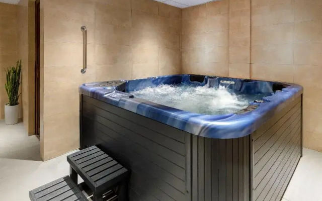 Holiday Inn Resort KATHMANDU BUDHANILKANTHA