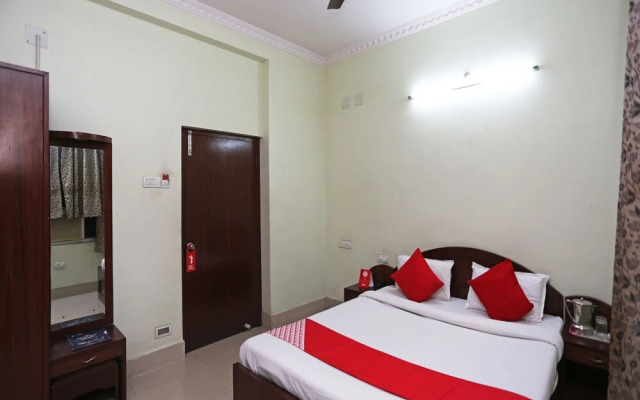 Oyo 27644 Cozycom