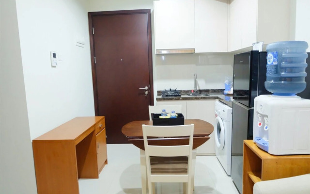 Homey and Modern 2BR Puri Mansion Apartment