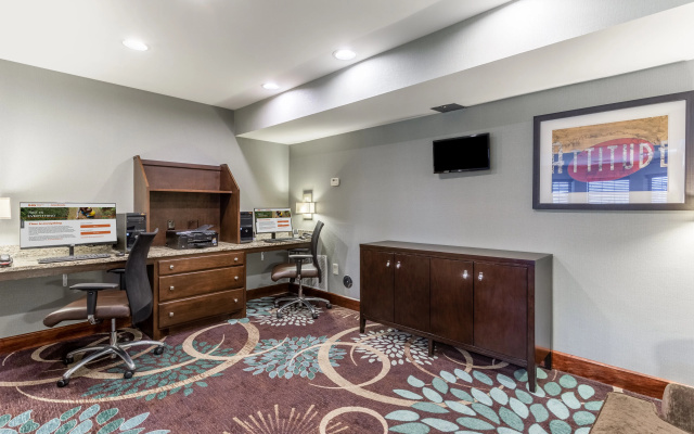 Staybridge Suites Davenport by IHG
