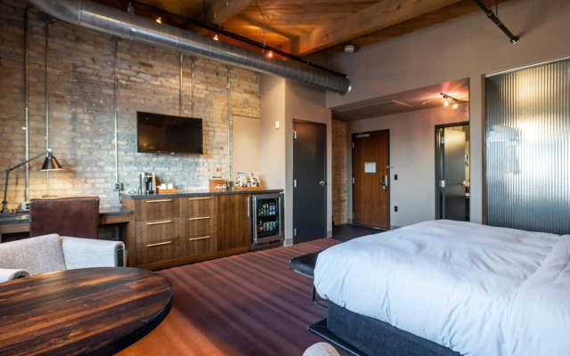 The Iron Horse Hotel