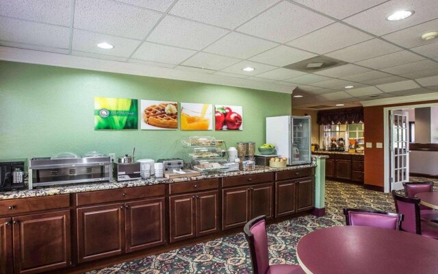 Quality Inn & Suites Lexington South