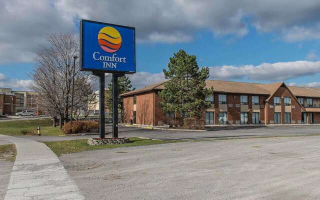 Comfort Inn Highway 401