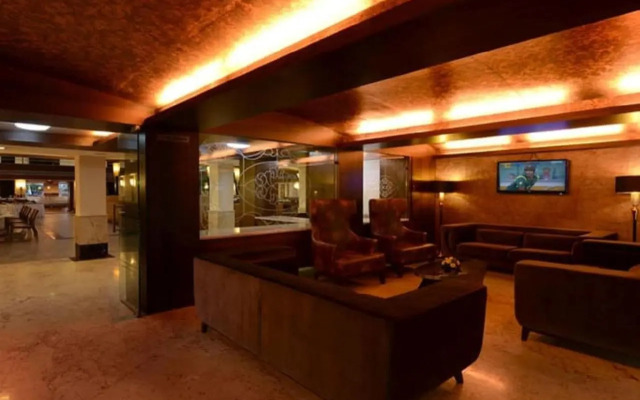 Top3 Lords Resort Bhavnagar