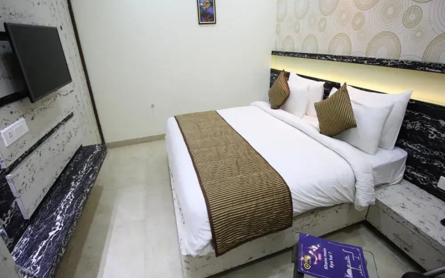 OYO 2456 Hotel Narayan Inn