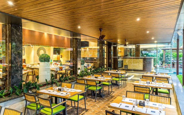 Treebo Premium Grand Emerald