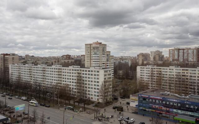 3 bedroom apartment on 17/6 Nauki Avenue