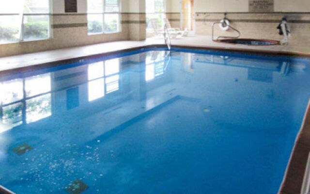 Comfort Inn at Six Flags