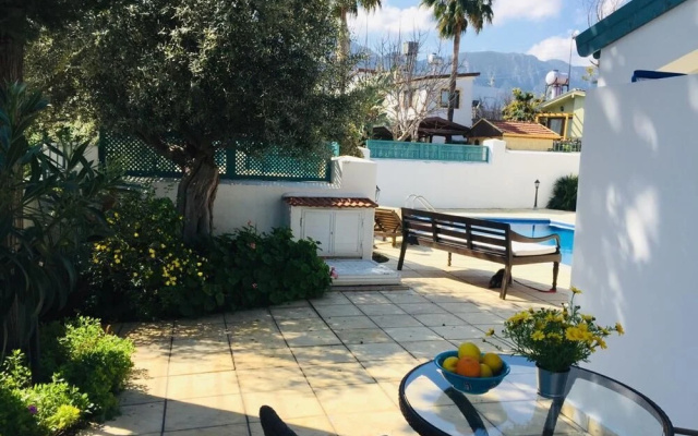 Villa Shifa by Amy Villas
