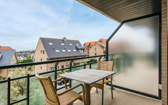 Apartment in Koksijde Near the Beach