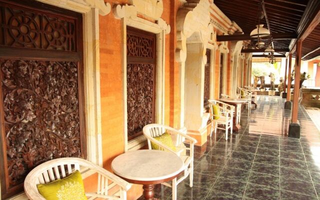 Oka Kartini Bungalows
