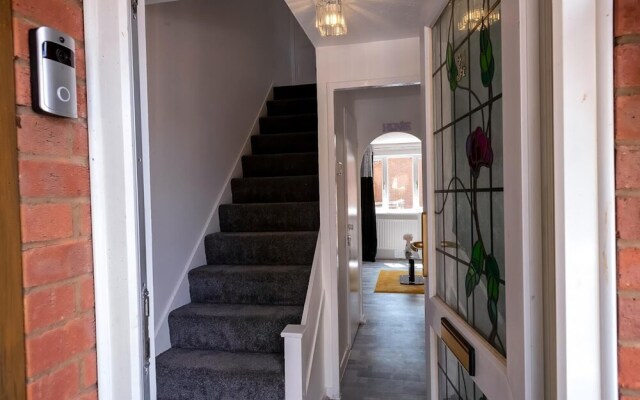 I Love London! A Central 2-bed Home - Sleep 1-4!
