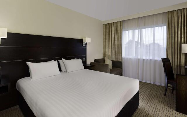 DoubleTree by Hilton London Heathrow Airport