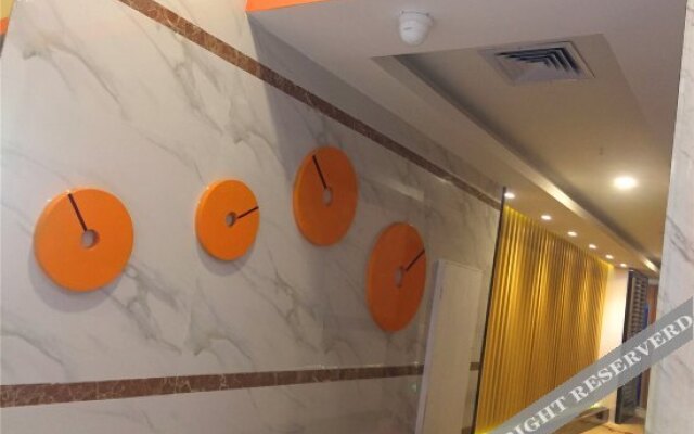 Seven Orange Hotel (Shenzhen North Station Minzhi)