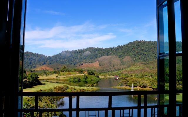 Katathong Golf Resort & Spa