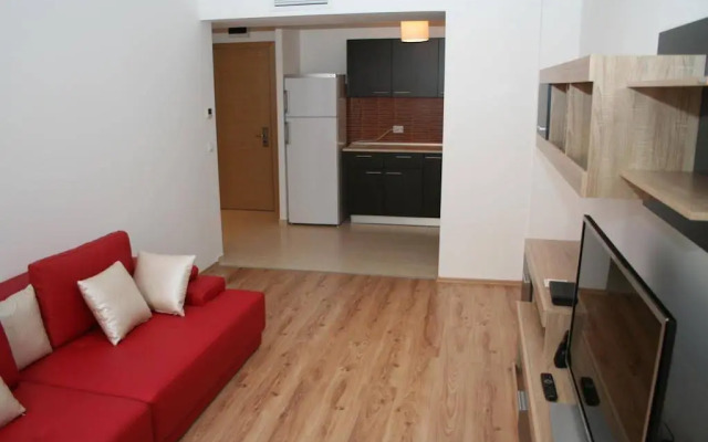 Top Rooms Aparthotel