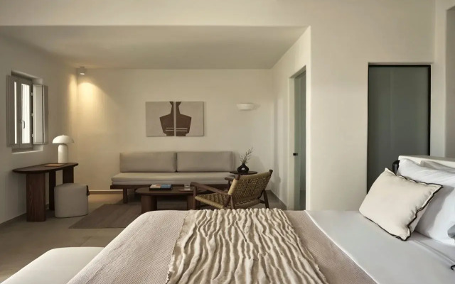 Ark Suites Santorini
