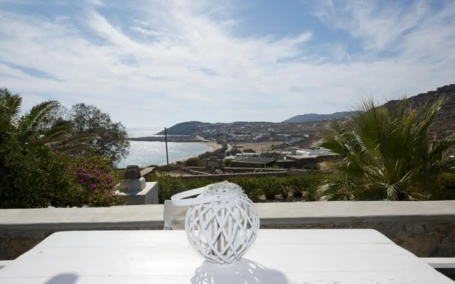 Villa Lia, private lounge area, 4 BR/sea view
