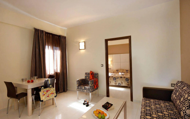 Theros Hotel