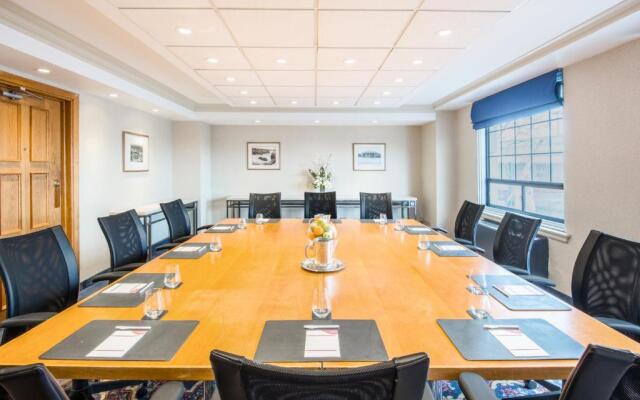 Crowne Plaza Hotel-Niagara Falls/Falls View