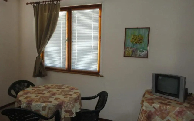 Lefterovi Guest House