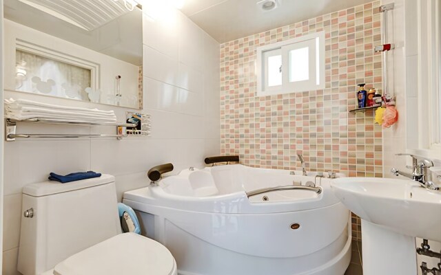 Yangpyeong Lodge House Pension (Pets Friendly)