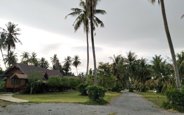 Yoo Sabai Resort