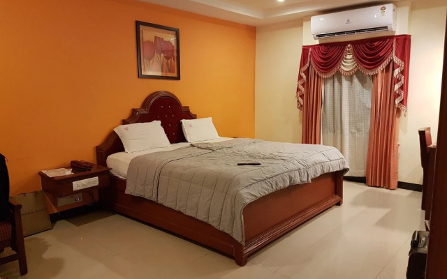 Hotel Subhalakshmi Palace