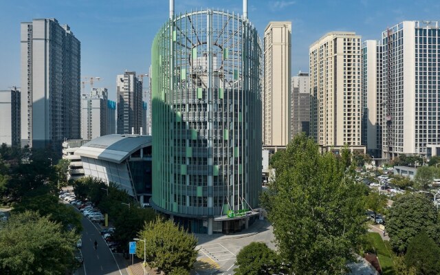 Holiday Inn Express Xian Qujiang Center