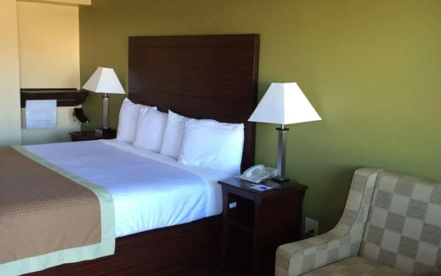 Western Inn Suites
