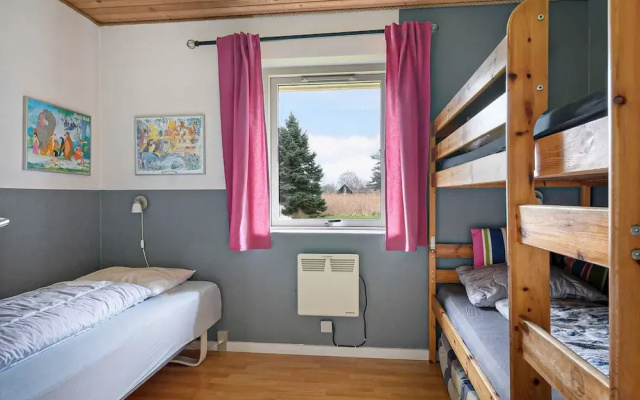 5 Star Holiday Home in Stege