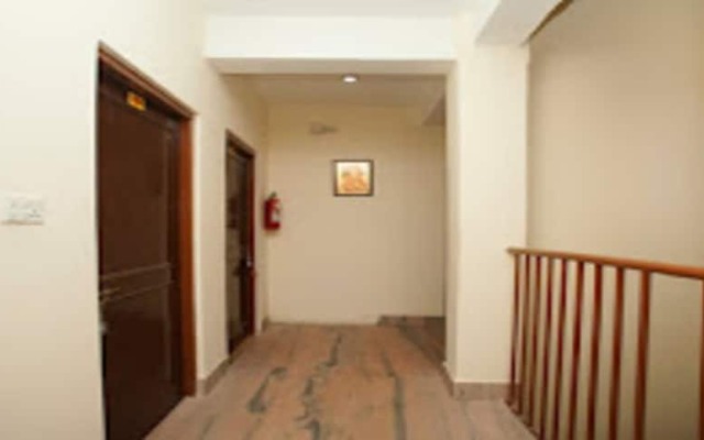 MeroStay 202 Hotel Shree Yantra
