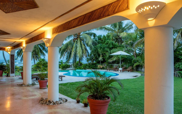 Ocean Beach Villa