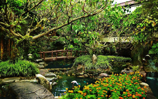 Resorts World Awana