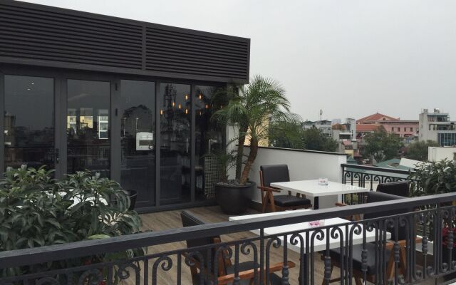 Bespoke Trendy Hotel Hanoi