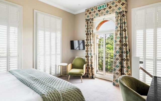 The Petersham