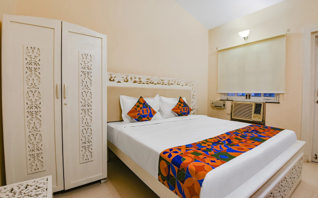 FabHotel Prime Pool Point Highland, Candolim Beach