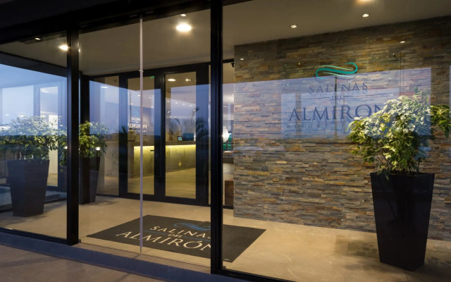 Salinas del Almiron Resort & Spa Termal